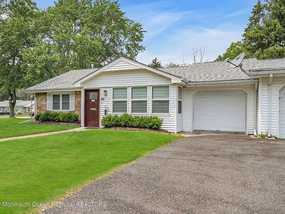 1st image of 86C Camelia Court