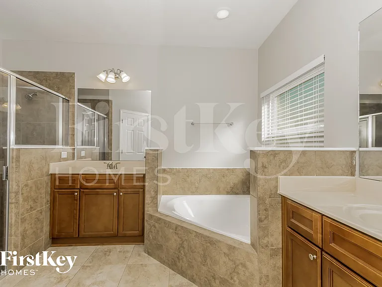 15717 Spotted Saddle Cir — Photo 13