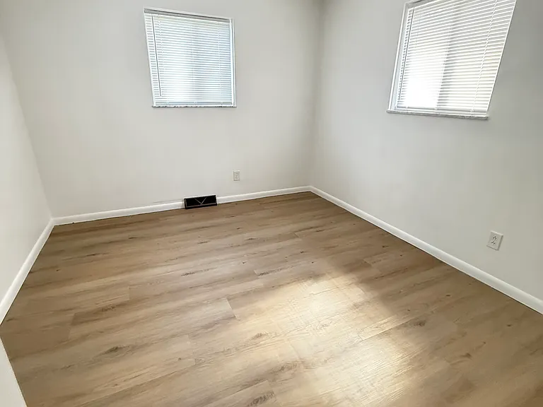 3230 Briggs Rd — Photo 10