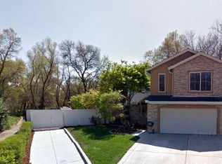 6701 Shady Grove Ct, Citrus Heights, CA