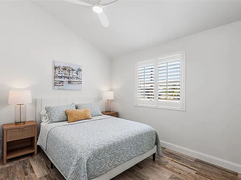 14024 N Bayshore Dr — Photo 26
