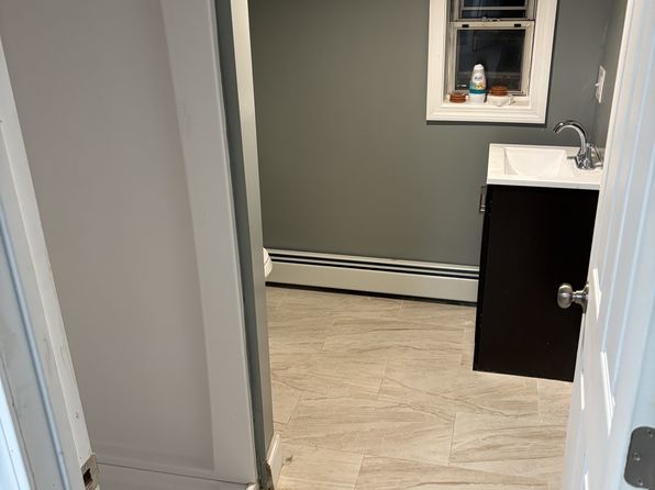 (undisclosed Address)