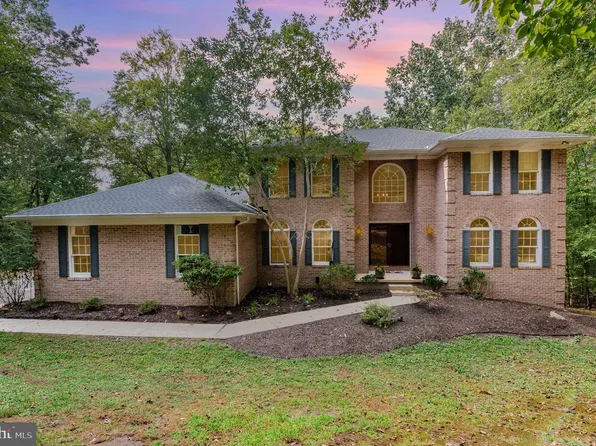 2736 Paper Mill Rd, Phoenix, MD 21131