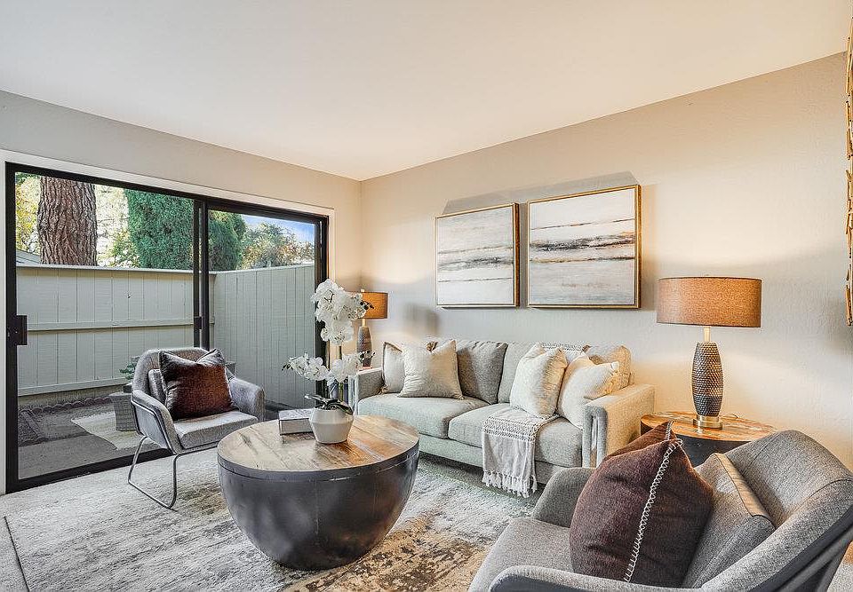 1st image of 3013 Kaiser Dr Unit E
