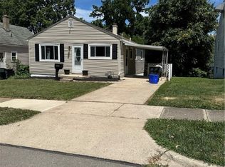 1445 Darst Ave, Dayton, OH 45403