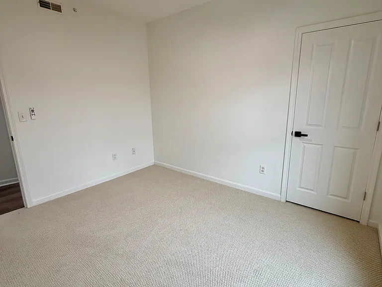 10639 Meeting St #307 — Photo 10