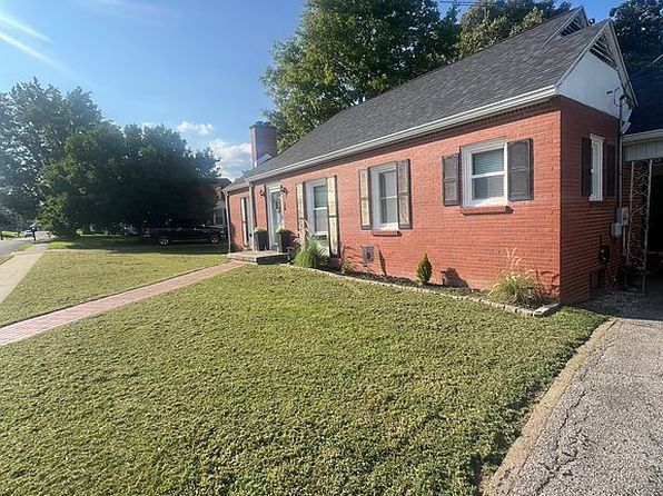 38 W Elm St