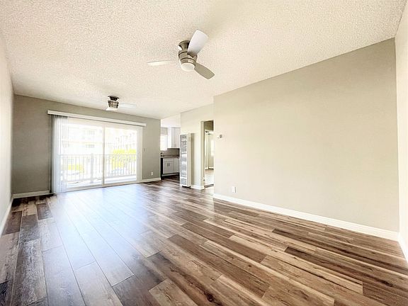3rd image of 3145 Carlsbad Blvd APT 208