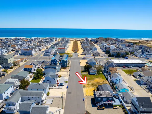 109 Eisenhower Avenue, Ortley Beach, NJ 08751