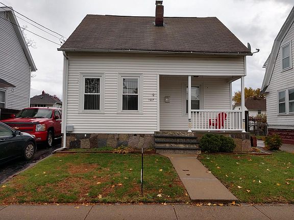 2nd image of 107 Ivy St