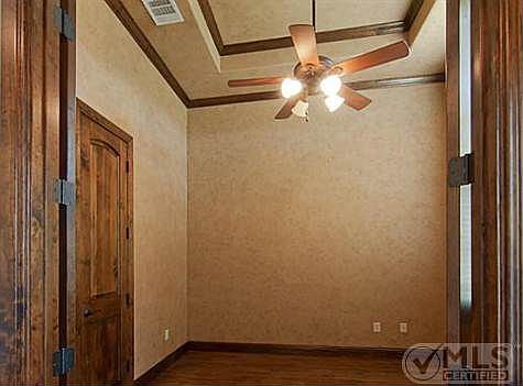 4th image of 12085 Noelle Way