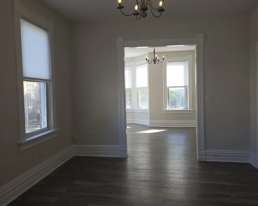 3300 W Wabansia Ave #2F