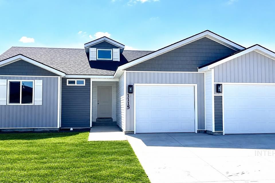 1st image of 1115 Meadow Lake Loop