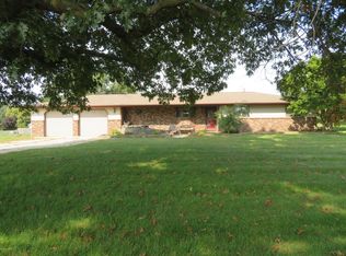 25822 Airline Rd, Sturgis, MI 49091