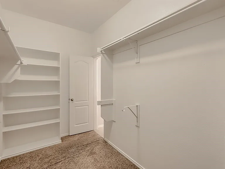 1270 Lasso Dr — Photo 13