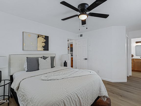 4th image of 16602 N 25th St APT 112