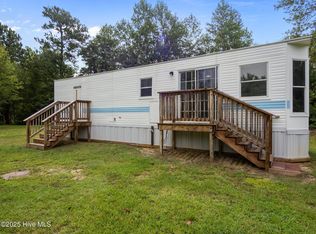 160 Blue Heron Rd, Hubert, NC 28539
