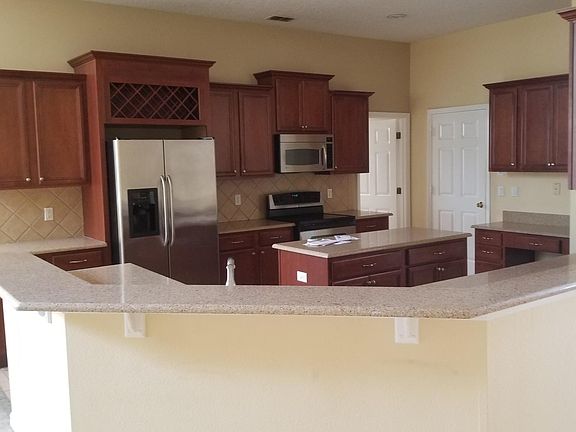 4th image of 2365 Cedar Garden Dr