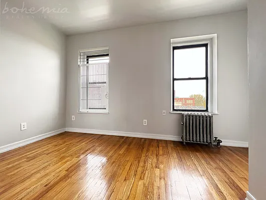 Rented by Bohemia Realty Group | media 4