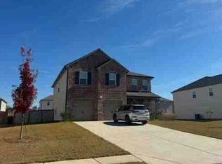 664 Friesland Dr, Hampton, GA 30228