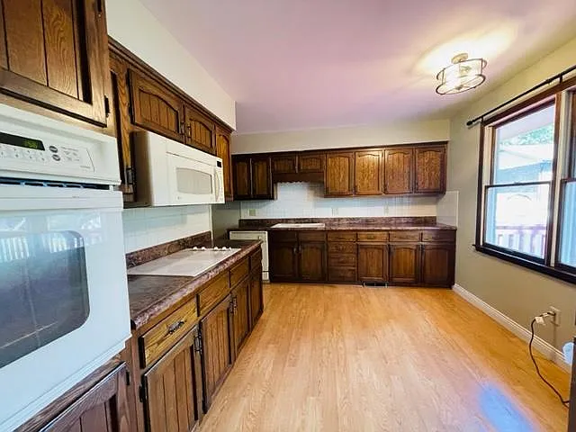 820 Southern Air Dr — Photo 10