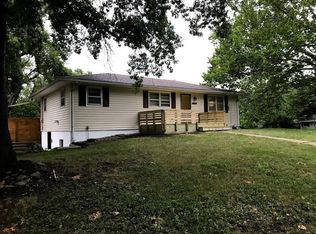 1205 W 20th St, Lawrence, KS 66046