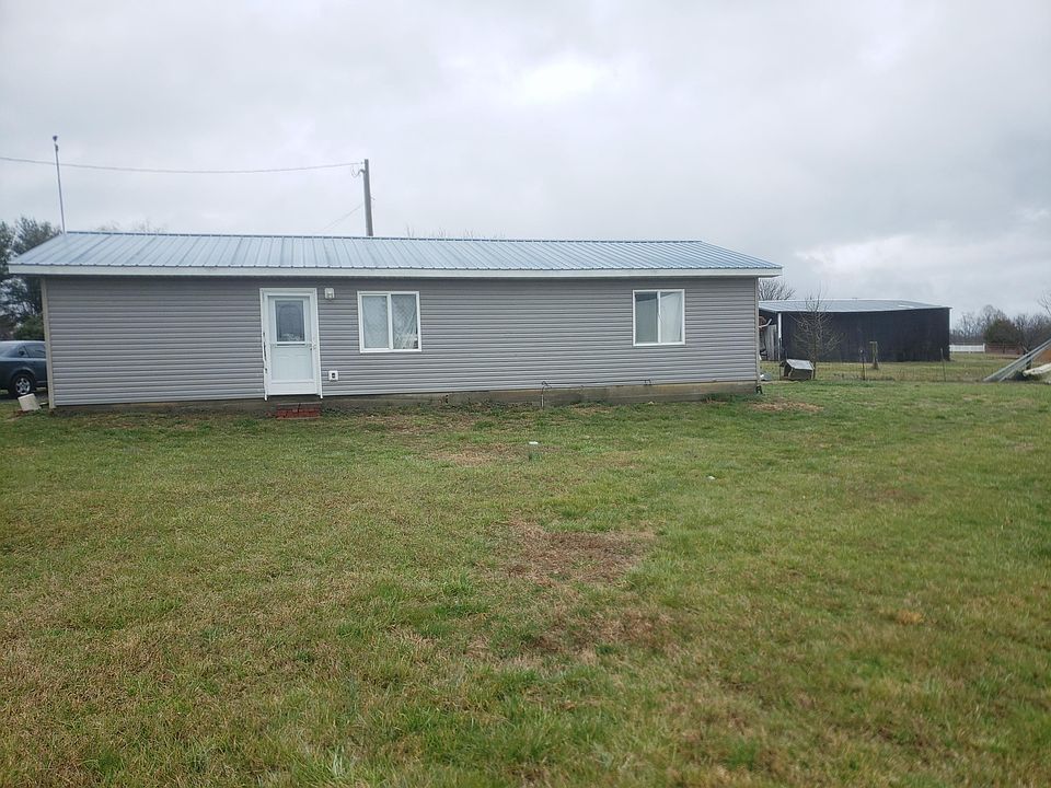 2nd image of 1296 Damron Creek Rd