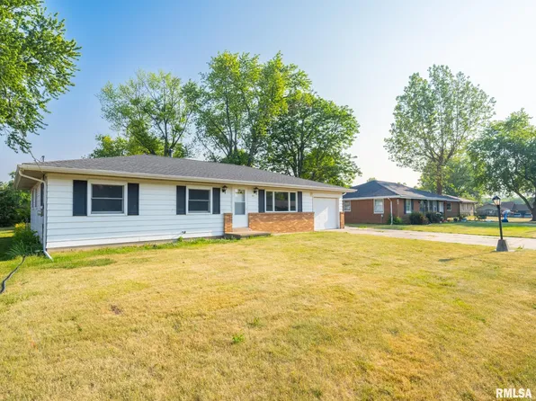 4628 W Correll Ave, Bartonville, IL 61607