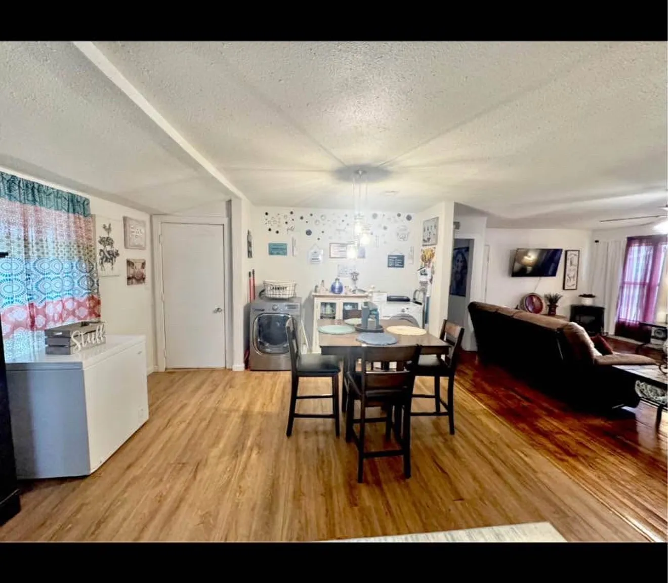 2819 Hilltop Dr — Photo 4