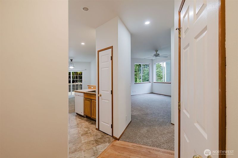 4th image of 1649 NE Harvard Avenue
