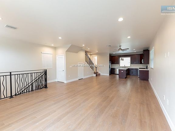 5th image of 6930 Balboa Blvd #16859