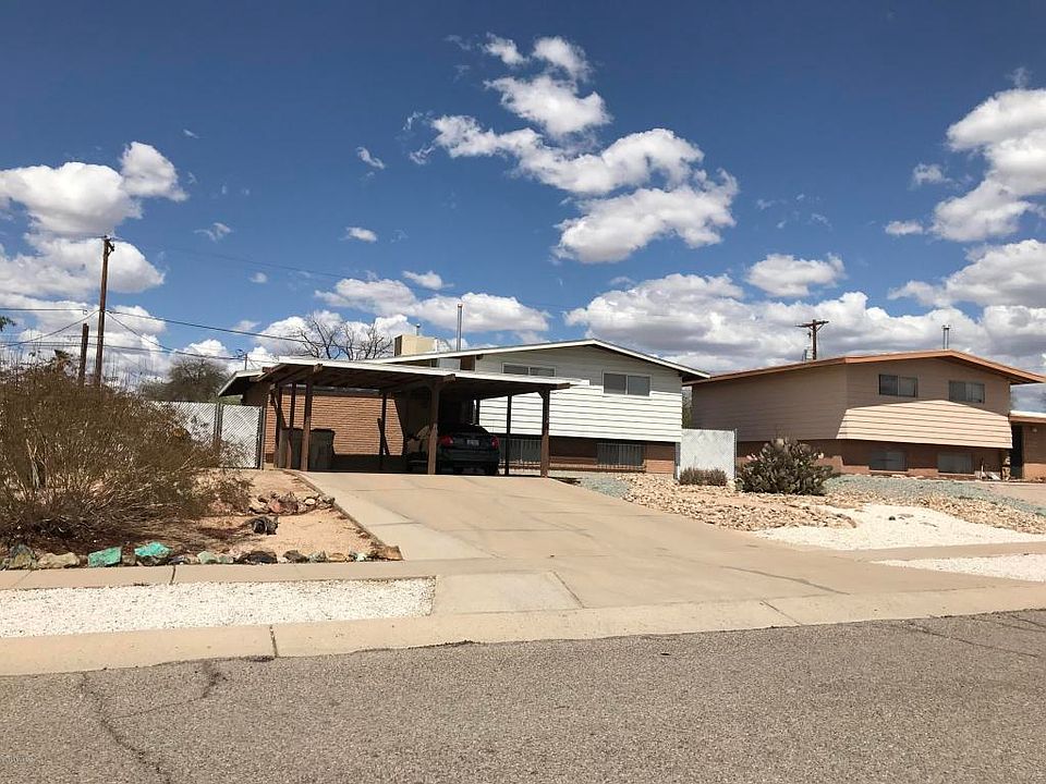 1st image of 3220 W Calle Toronja