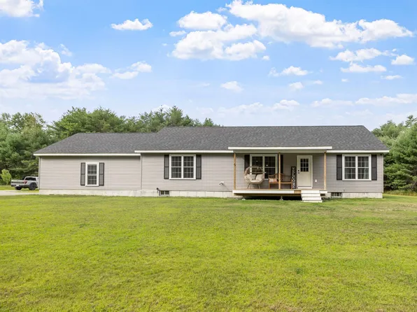 5 Woodlands Way, New Hampton, NH 03256