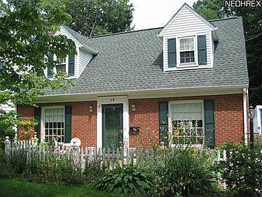 1st image of 319 Harcourt Dr
