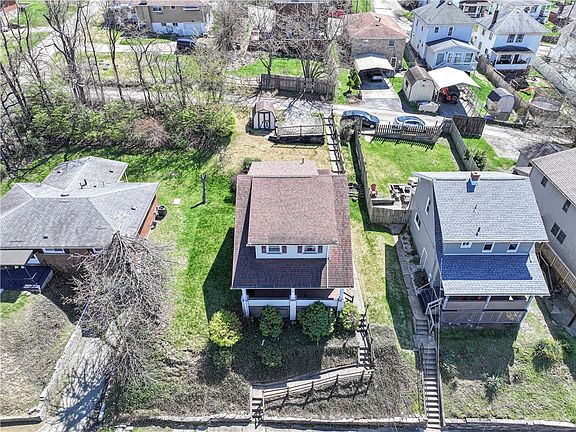 5th image of 814 N 2nd St
