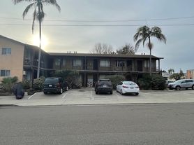 1099 Turquoise St, San Diego, CA
