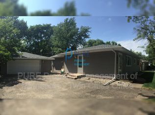 4345 Rahn Rd, Eagan, MN 55122