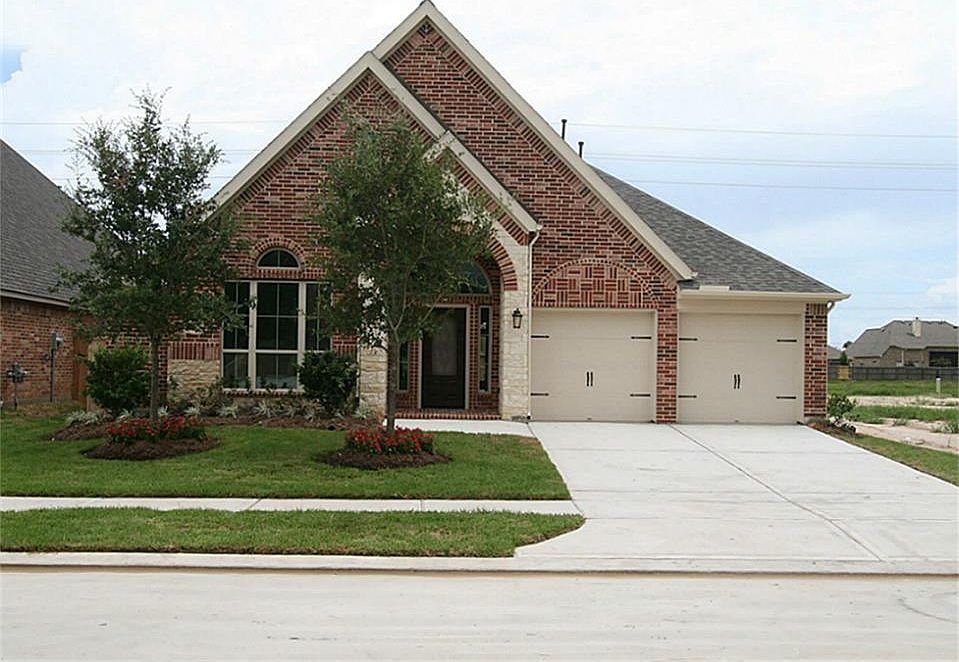 1st image of 9242 Lakeshores Lagoon Ln