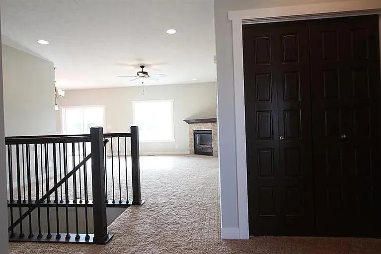 4 bed, 1282 sqft, $2,800 — Photo 3