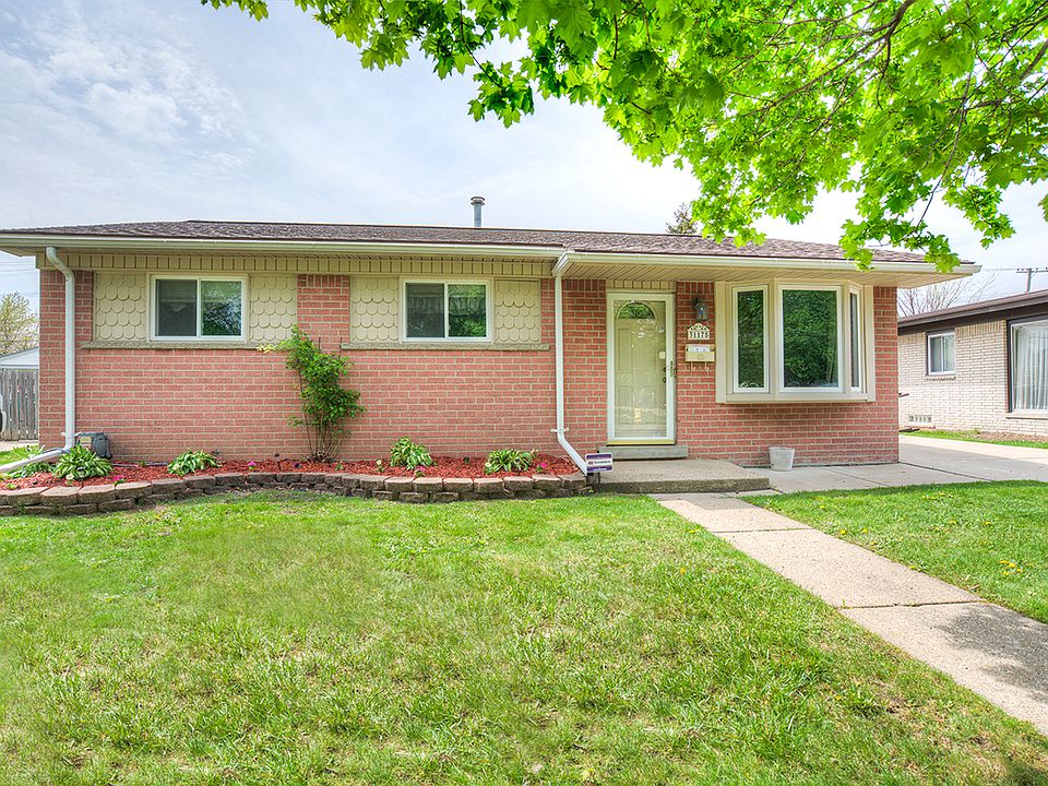 1st image of 31175 Hiveley St