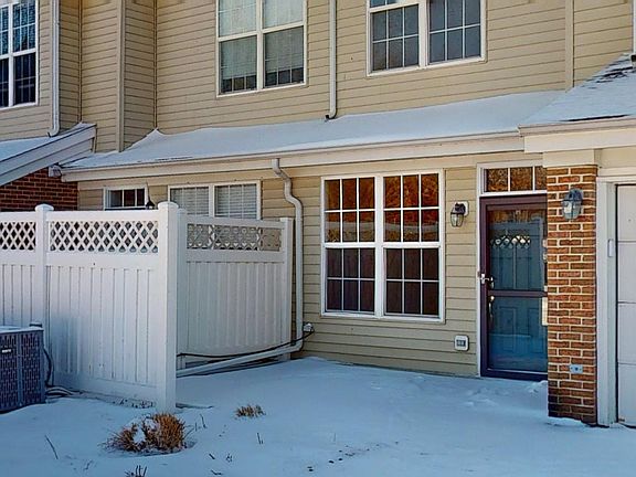 3rd image of 9541 Brightwell Dr