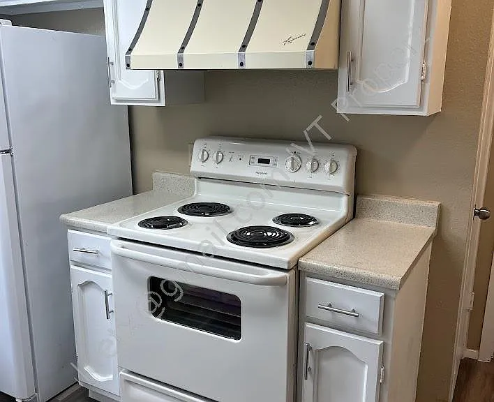 7912 Echo Wind St #7912 — Photo 7