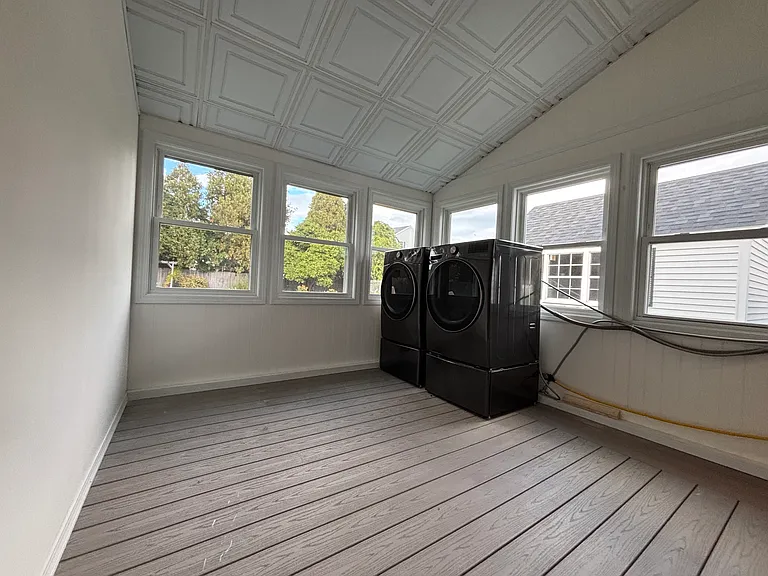 11-15 Marie Ln — Photo 12