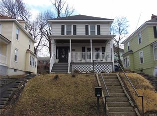 122 Prospect St, Newburgh, NY 12550