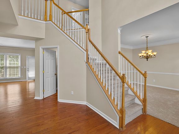 5th image of 1301 Buckingham Cir