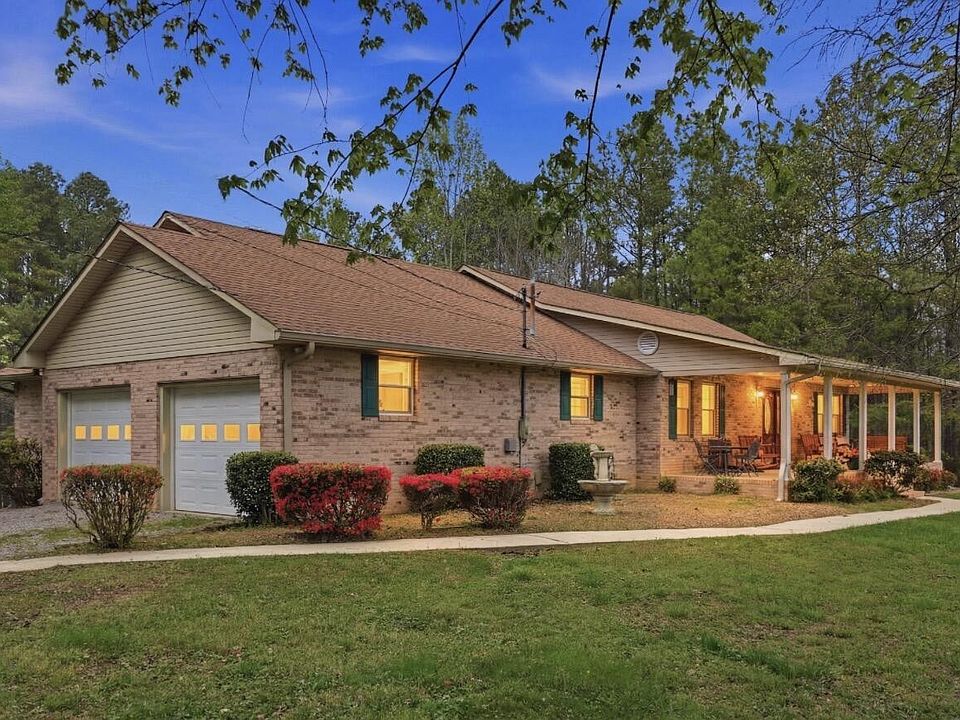 1st image of 509 Chestuee Rd NE