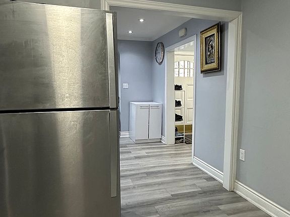 4th image of 398 Albion Rd Unit B