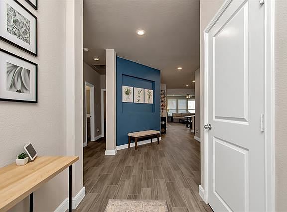 4th image of 2400 13th St