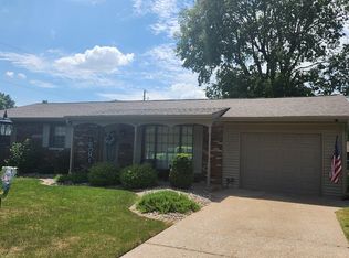 1103 Olive St, Collinsville, IL 62234