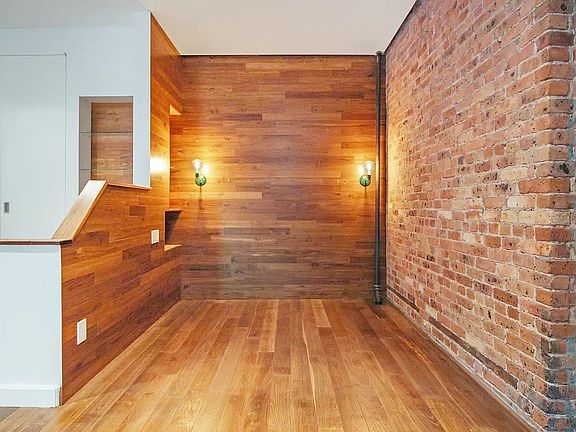 2nd image of 276 E 10th St APT B